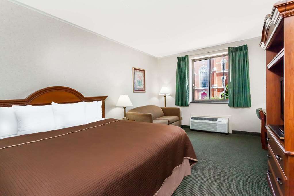 Red Roof Inn Norwich Habitación foto